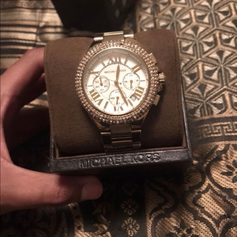 Michael Kors Swarovski Crystal Watch Unisex - Picture 2 of 3